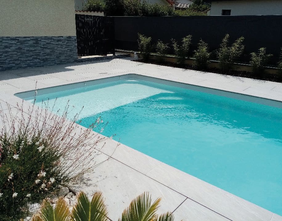 Relaxation Pool with Lounge Area - My Pool Direct 🌴